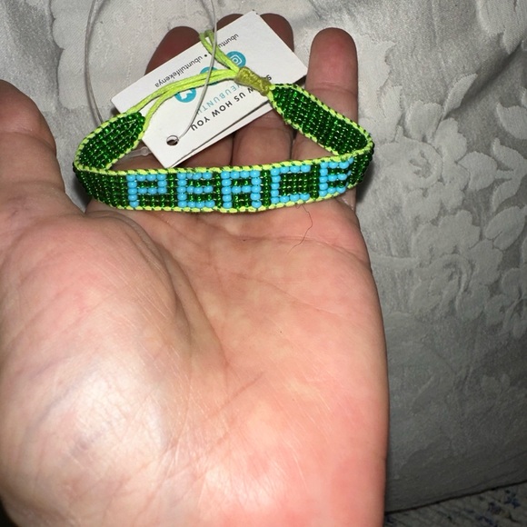 NWT UBUNTU LIFE MASAI  KENYAN BEADED PEACE BRACELET - Picture 3 of 6